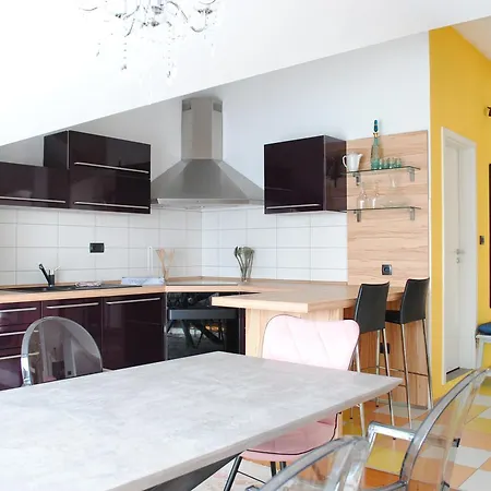 Apartamento Studio Apartman Vetma