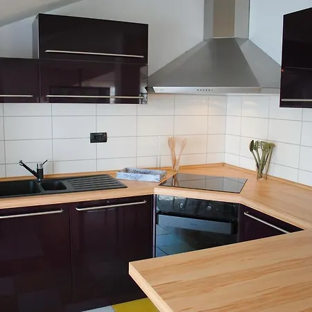Apartamento Studio Apartman Vetma